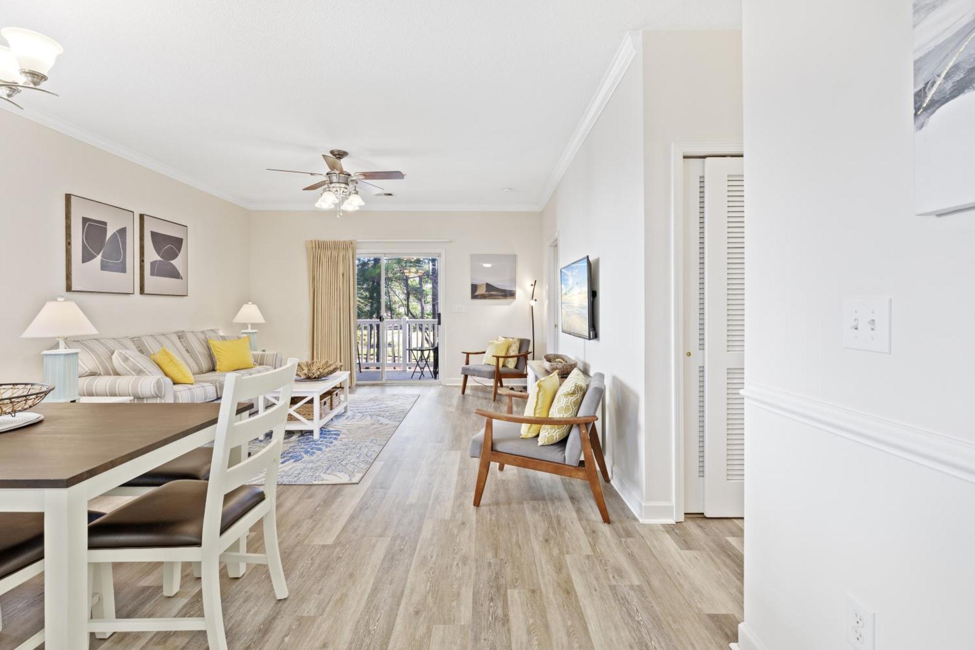Yellow Daisy & Beach Escape North Myrtle Beach Exterior foto