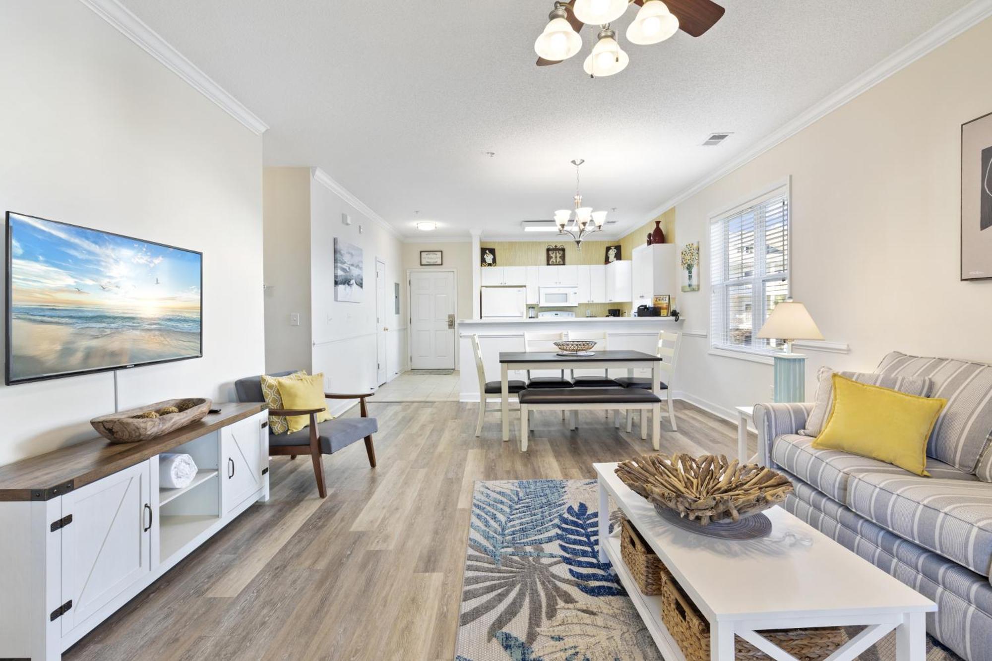 Yellow Daisy & Beach Escape North Myrtle Beach Exterior foto